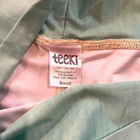 Teeki Deer Medicine Hot Pants Leggings Deer Skull Teal Green Small VGUC - Picture 8 of 11